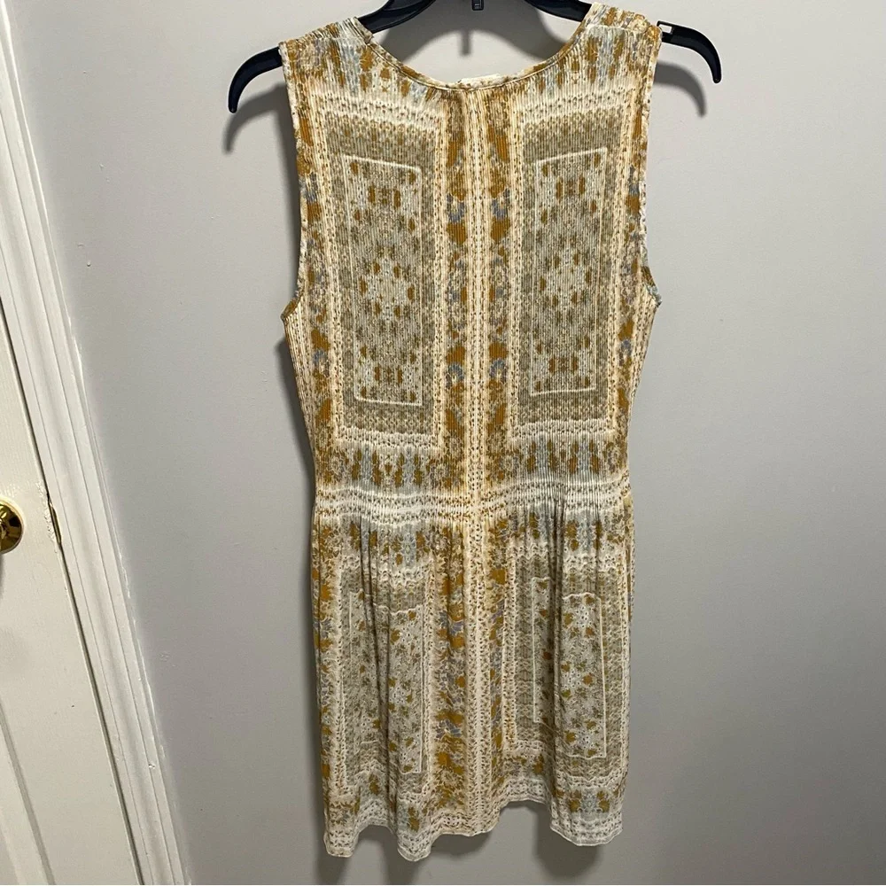 Jane and Delancey Boho neutral colored knee length dress - Picture 3 of 9